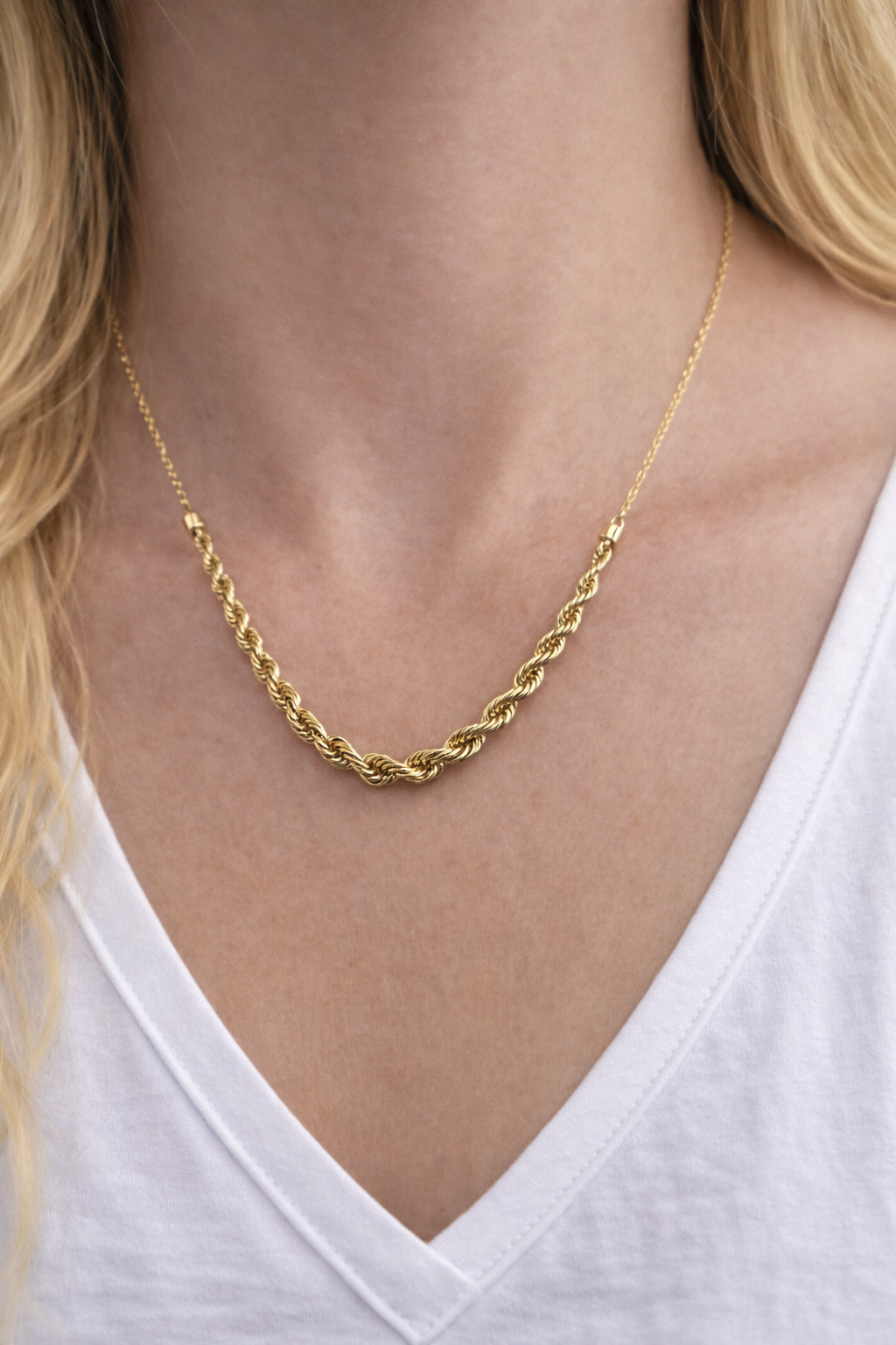 Beautiful chain for ladies gold 14k real size 18