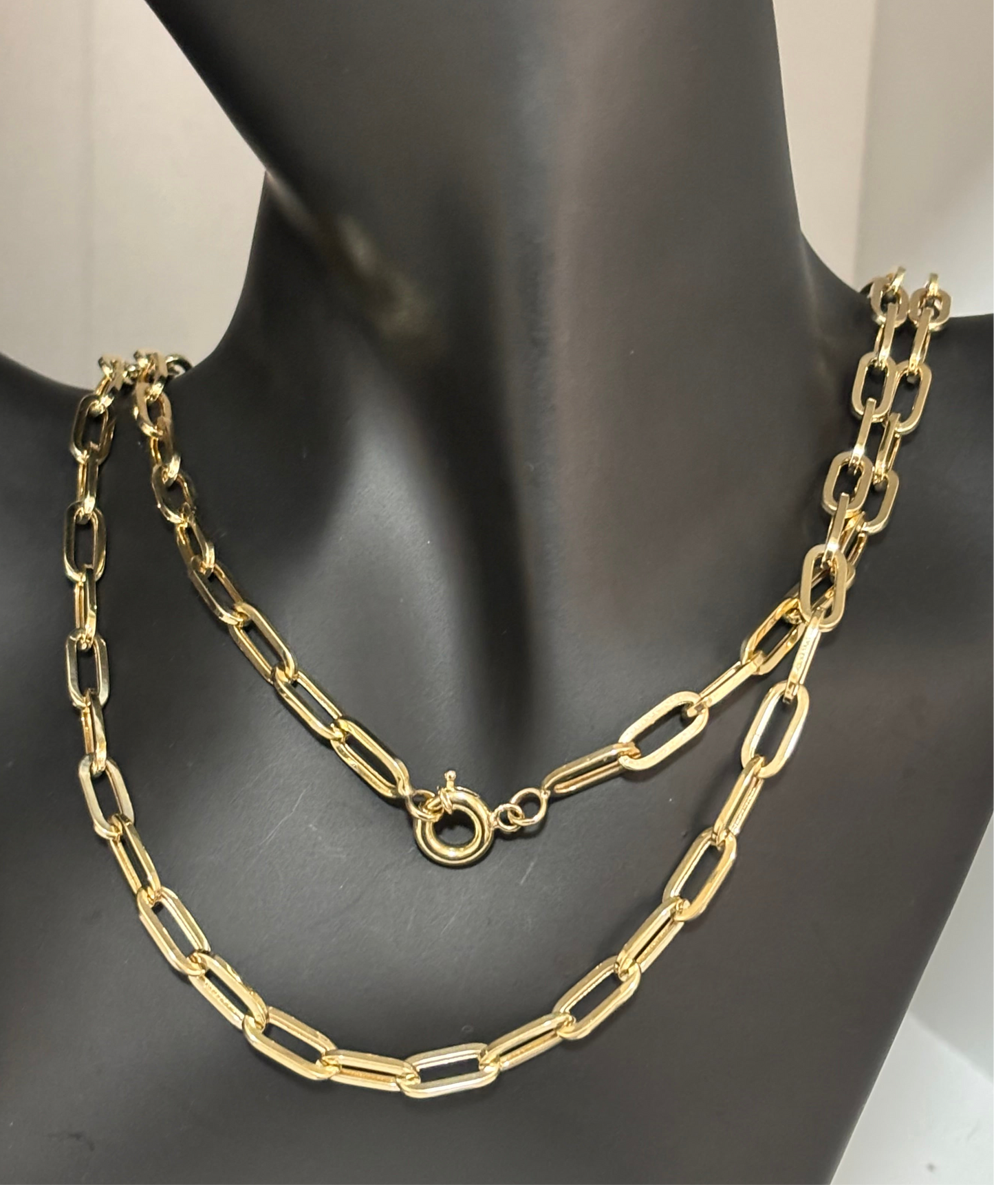 Chain size 16 of real 10k gold, 6m wide