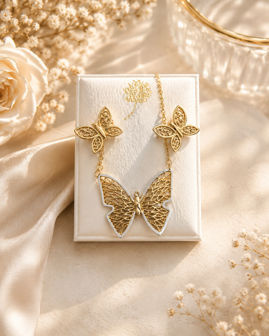 Beautiful 14K real gold butterfly set featuring an elegant necklace with an 18-inch chain. A timeless and feminine design, perfect for everyday wear or special occasions. Crafted with high-quality genuine 14K gold for a luxurious shine and lasting beauty.