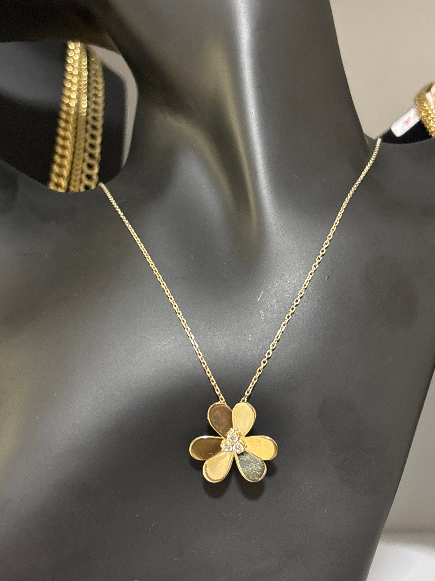 Chain with 14k real gold flower charm, size 16