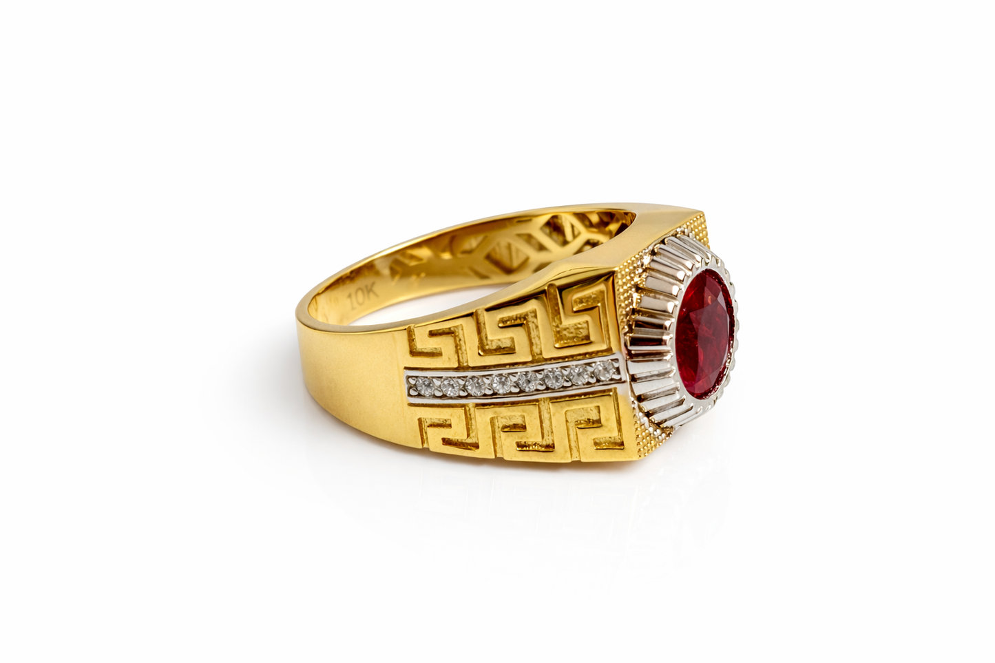 Beautiful gold ring 10k real size 11